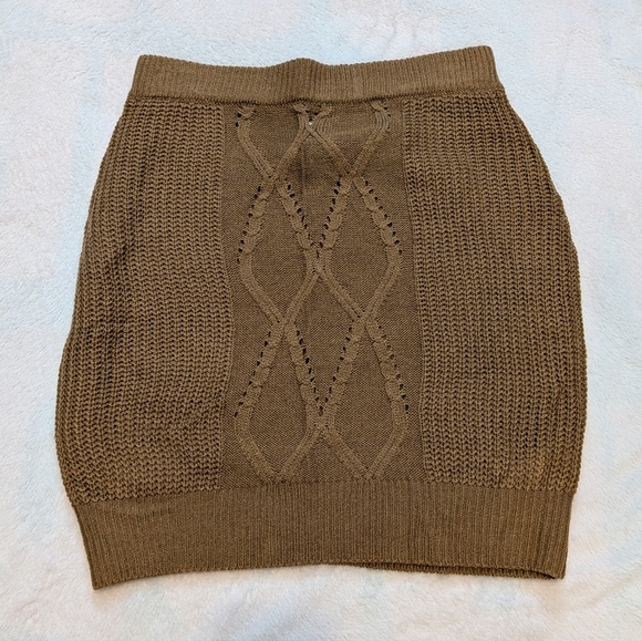 Aster Brown Knit Skirt Size Medium - Picture 1 of 3